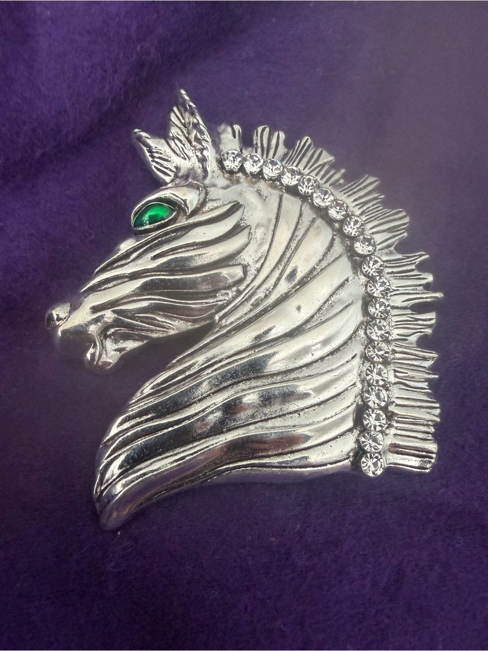 Silver Zebra Head Brooch with Green Eye. Kitschy Anthropomorphic
